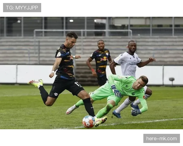 德甲新赛季转会风潮涌动:新援闪耀赛场,未来前景备受期待 德甲新赛季转会风潮涌动:新援闪耀赛场,未来前景备受期待