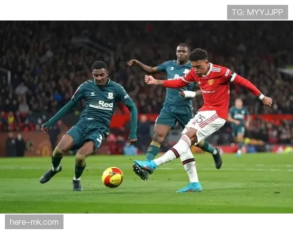 曼联进攻组织混乱问题持续显现，对赛季走势形成制约