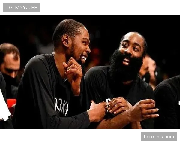 杜兰特无球投篮提效明显，拉开与哈登关键时刻得分差距